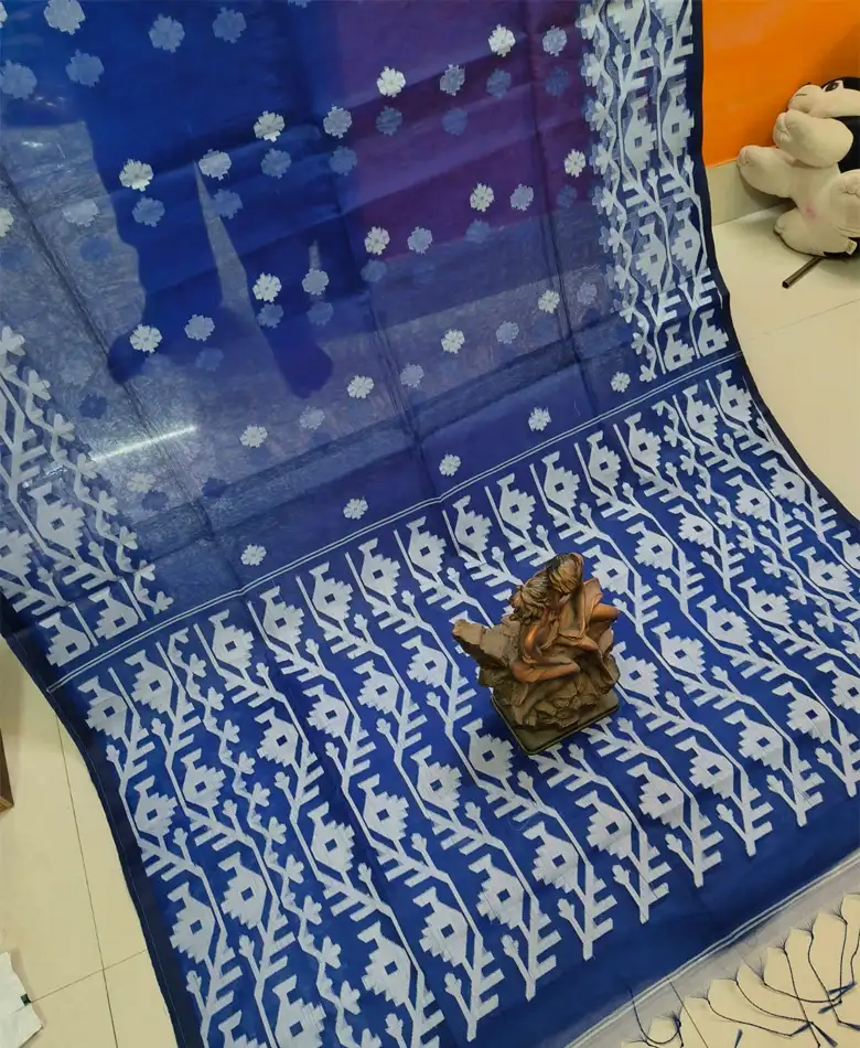 Muslin Jamdani Handloom Saree With Blouse Piece