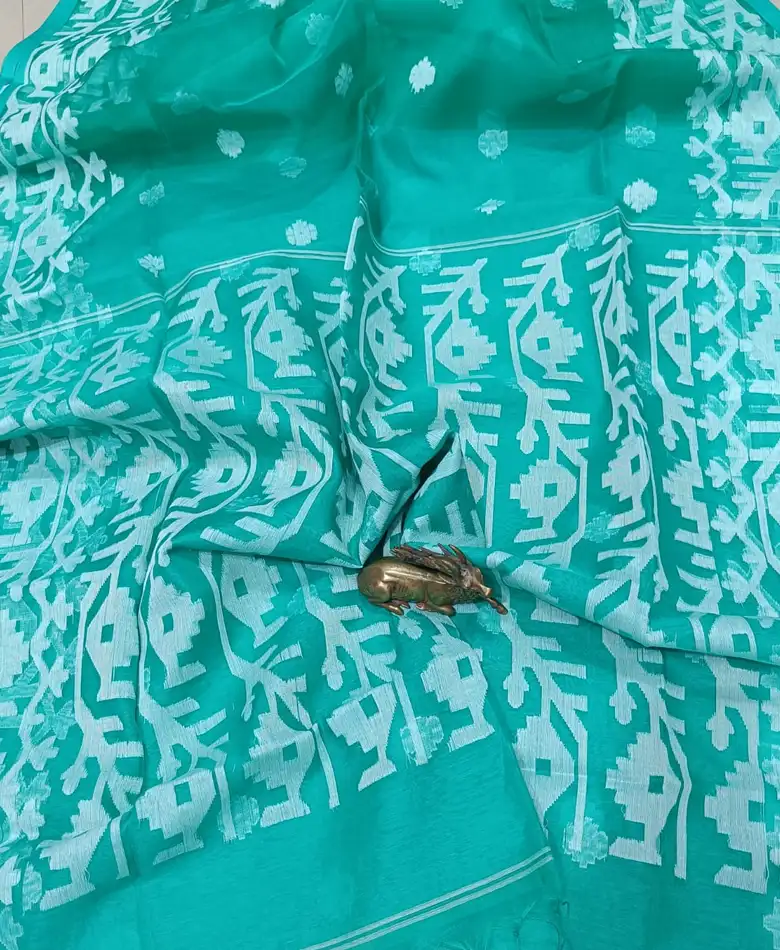 Muslin Jamdani Handloom Saree With Blouse Piece