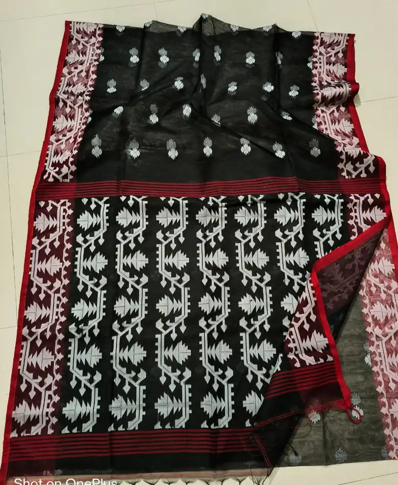 Authentic Jamdani Handloom Saree with Blouse Piece