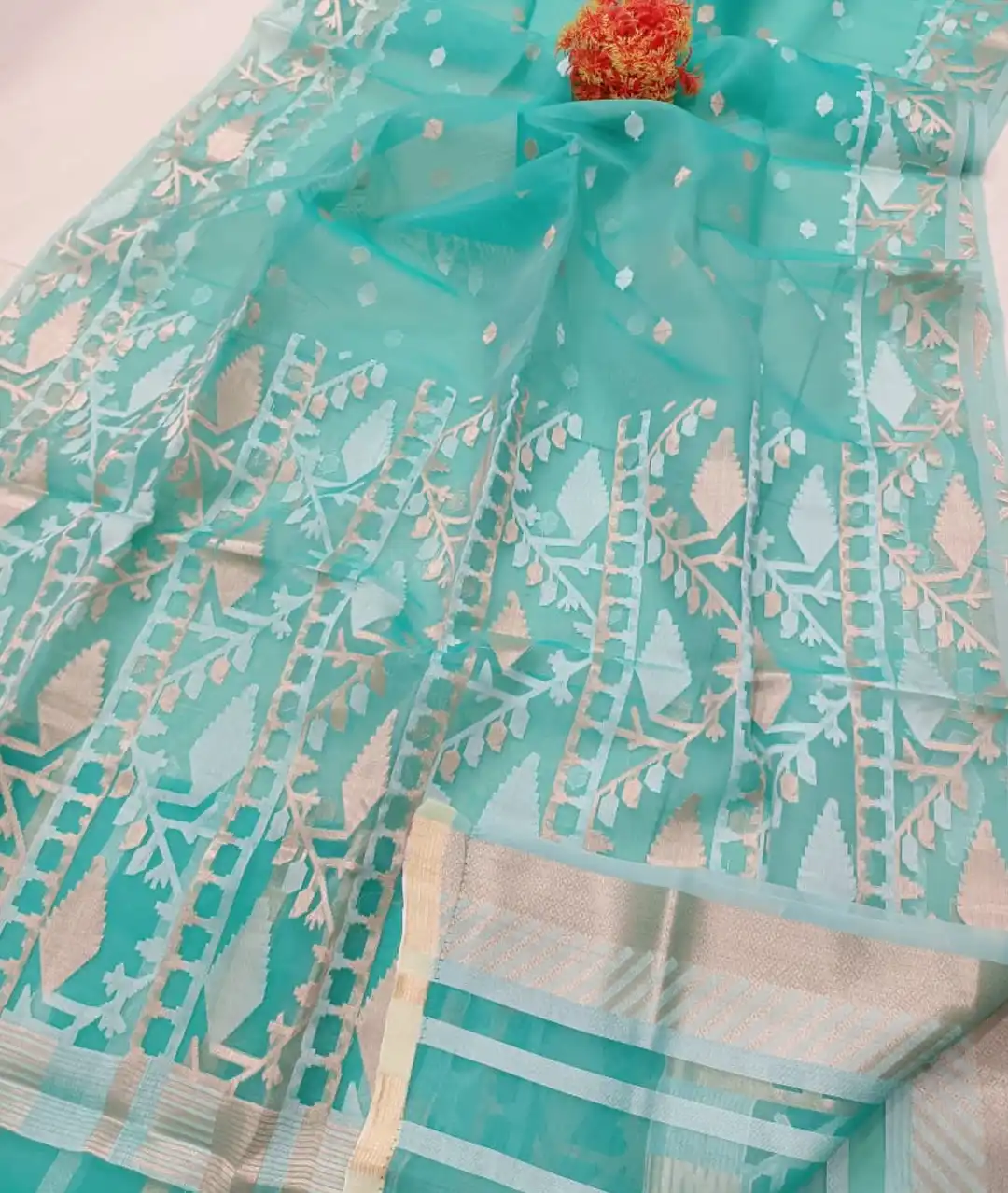 Semi Muslin Jamdani Saree with blouse piece